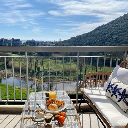 Appartement Luxe Vue Mer Et Collines Avec Piscine Mandelieu Exterior foto